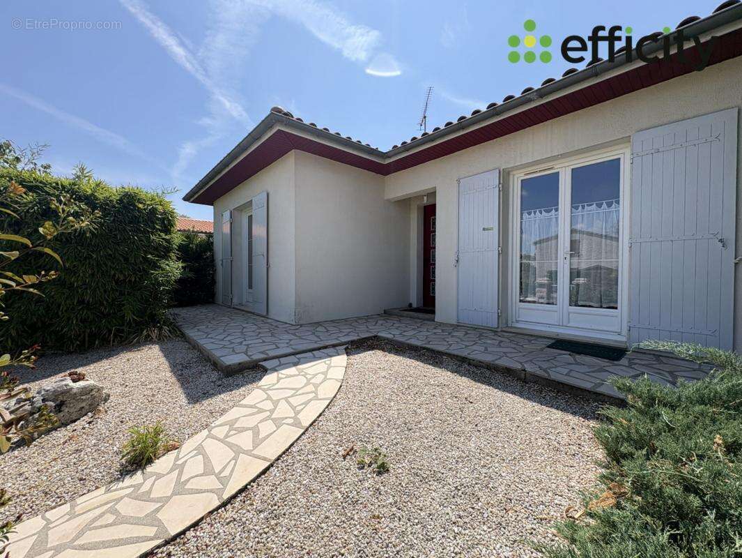 Maison 90 m² à Saint-Yrieix-Sur-Charente  - photo 18