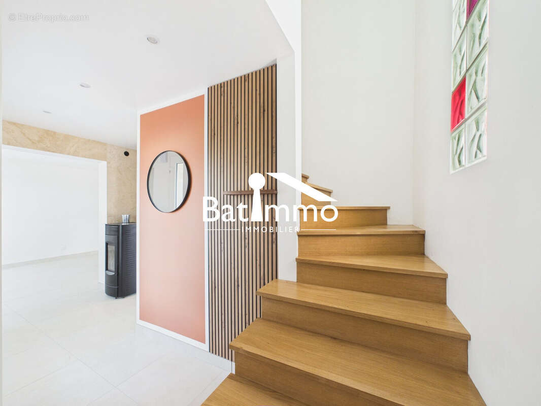 Maison 110 m² à Corny-Sur-Moselle  - photo 3