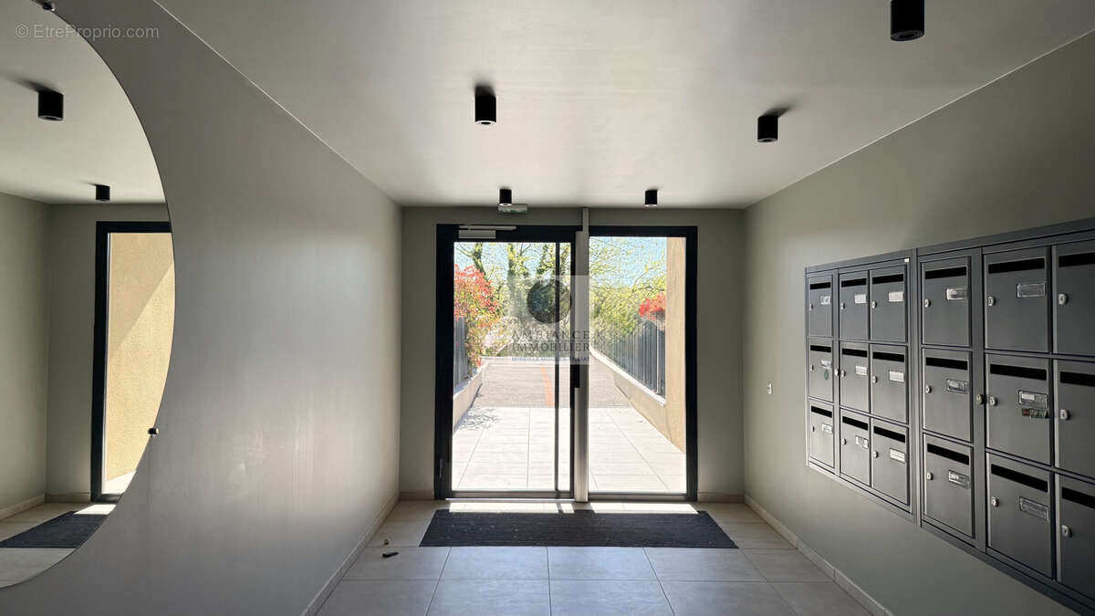 Appartement à GUILHERAND-GRANGES