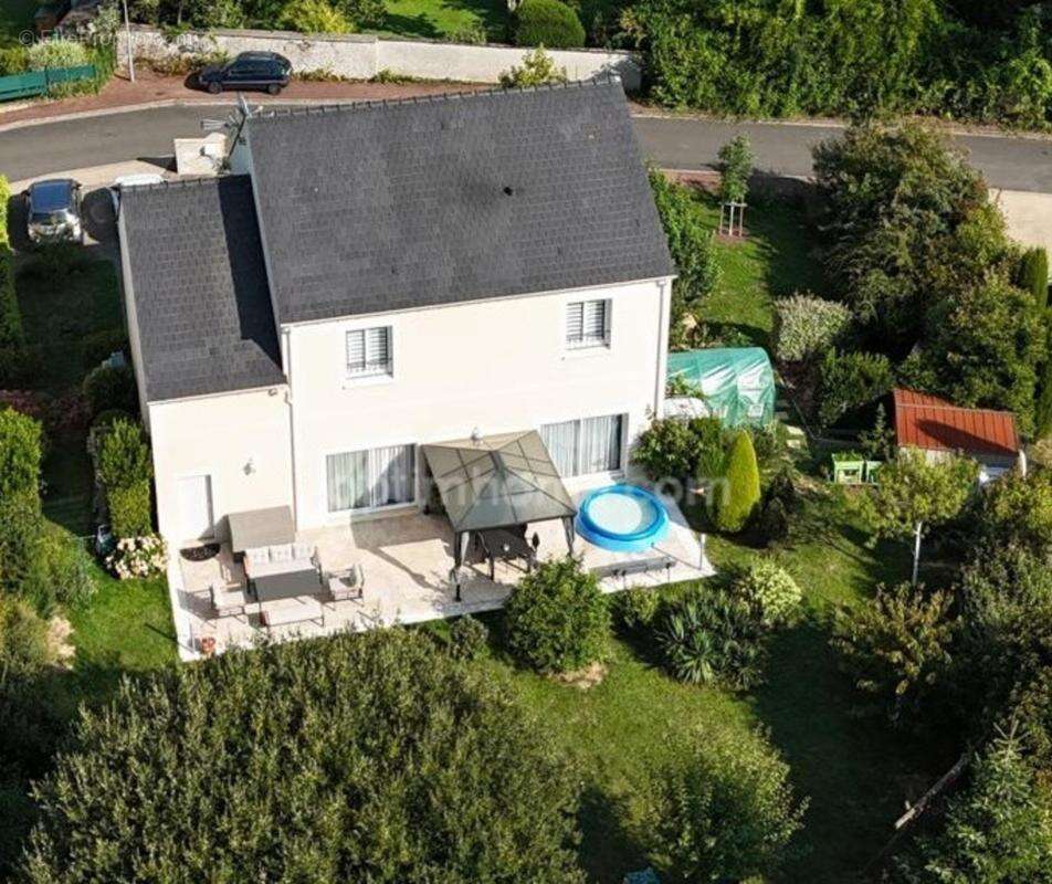 CORBREUSE à 5 km de DOURDAN et 55 km de PARIS. Belle maison familiale de 189 M² habitable 5/7 chambres avec gros potentiel au gr - photo 6