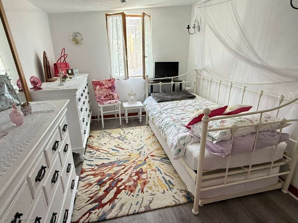 Charmante Maison de Plain Pied Avec Terrain, au Calme - photo 12