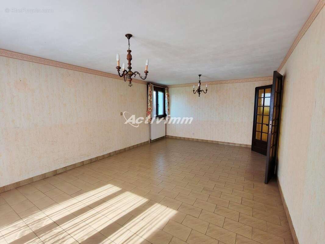 4295 27 - Maison à LE PARCQ