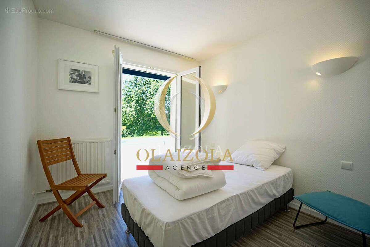 Maison à BASSUSSARRY