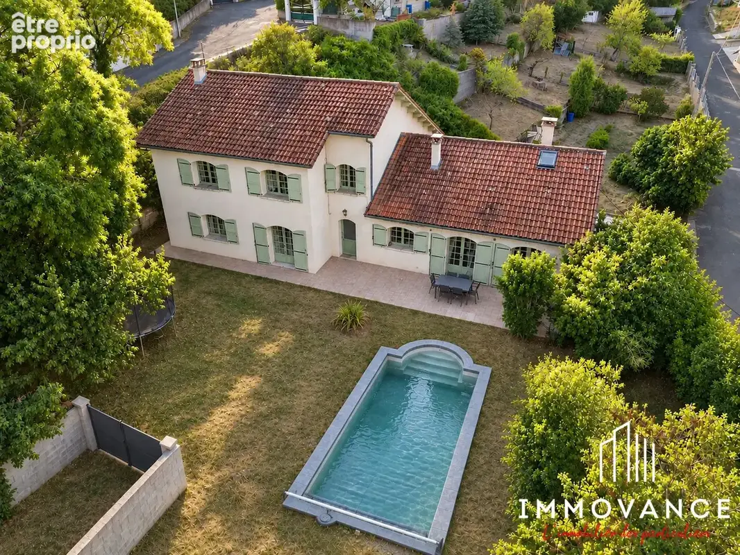 Maison à MILLAU