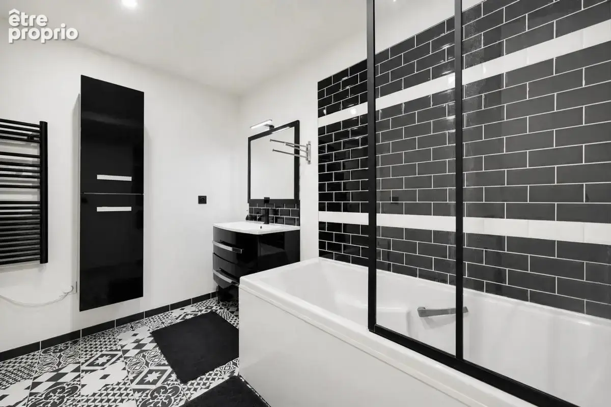 Maison de 5 pièces de 160 m² à Blanquefort - photo 10