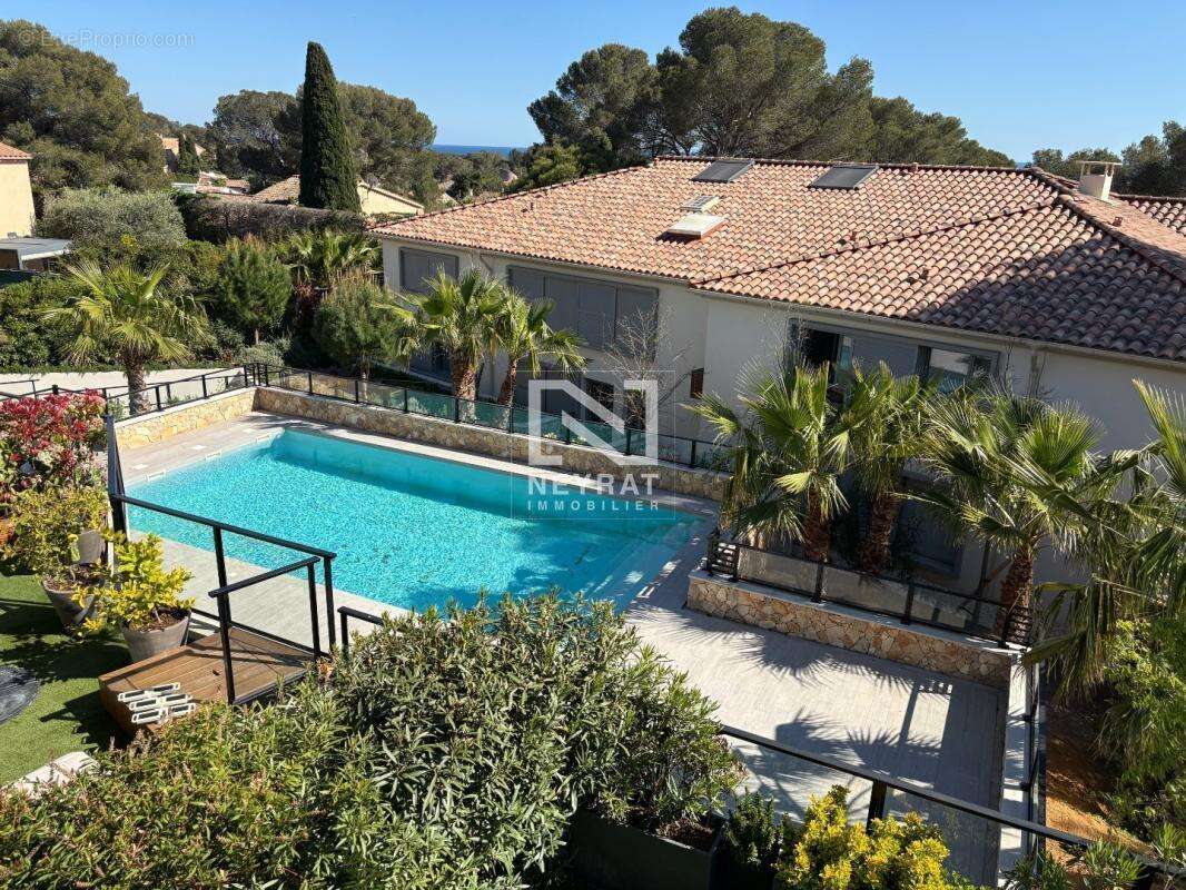 Appartement à SAINT-RAPHAEL