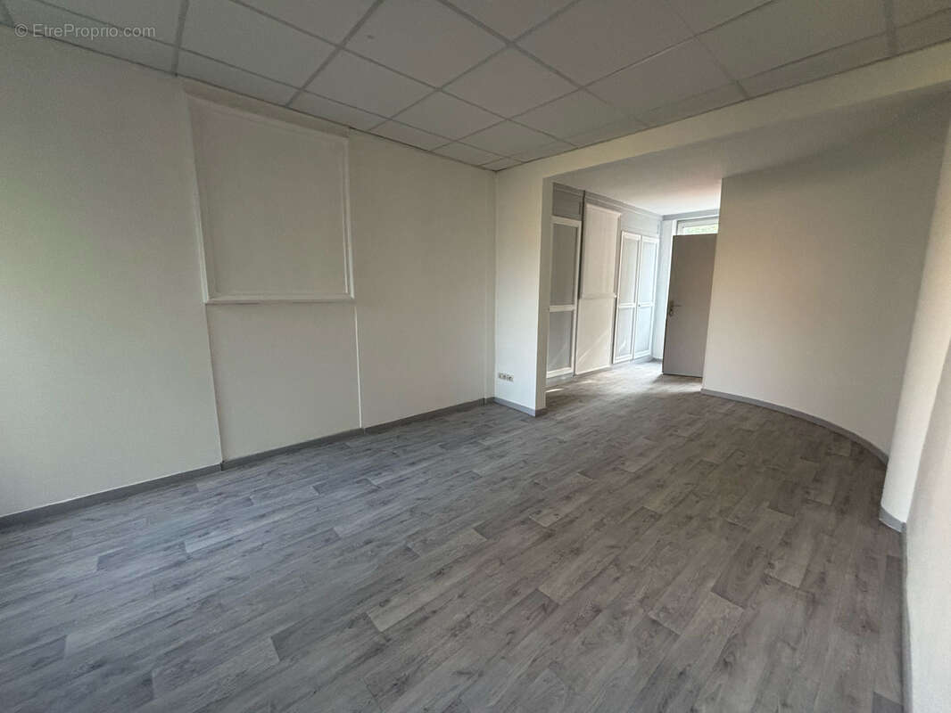 Appartement 2 pièces 36 m² à vendre à Lille (59800) - photo 2