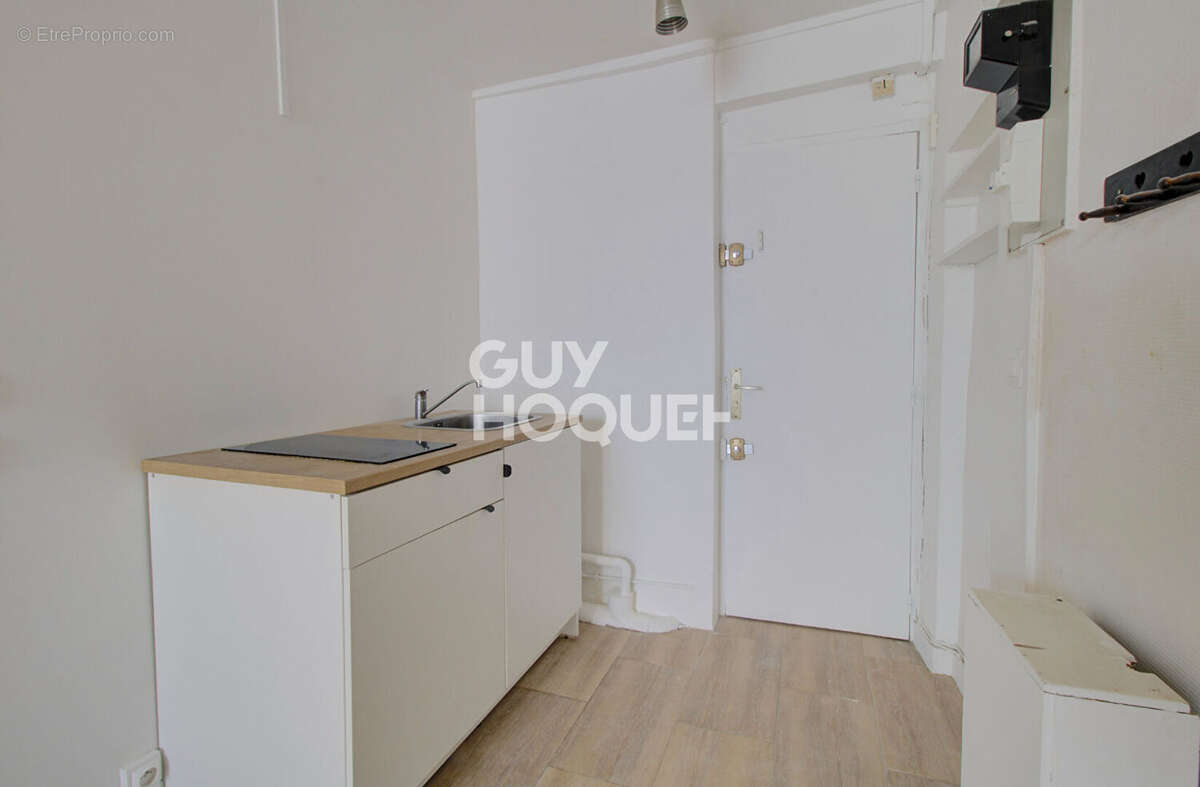 Appartement à PARIS-20E