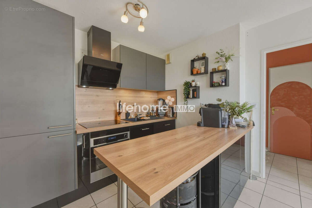 Appartement 41 m² à Cessy  - photo 4