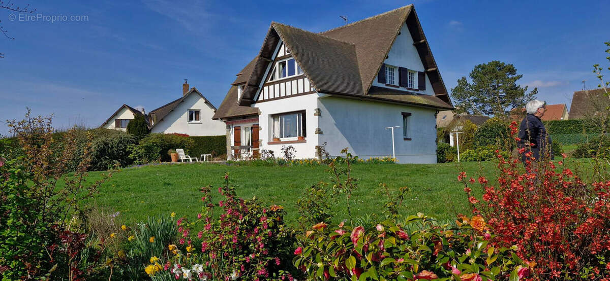 Maison à YVETOT