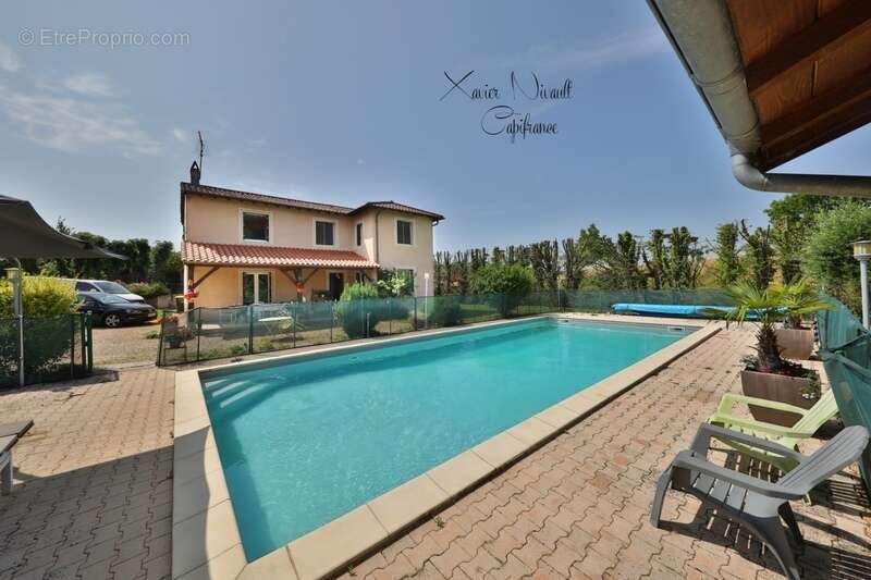 Maison à SAINT-ALBAIN