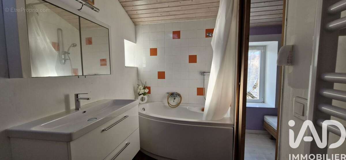 Photo 6 - Maison à SAINT-CHRISTOPHE