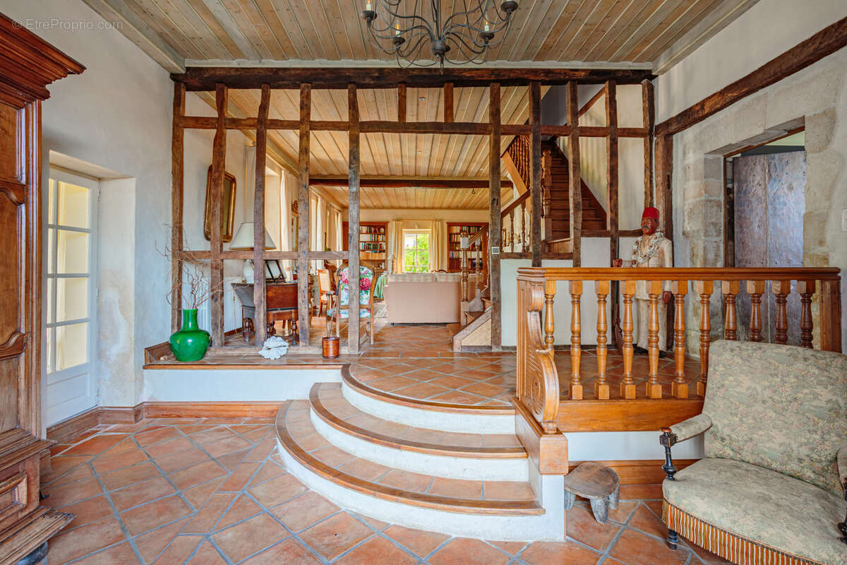 Maison à URT