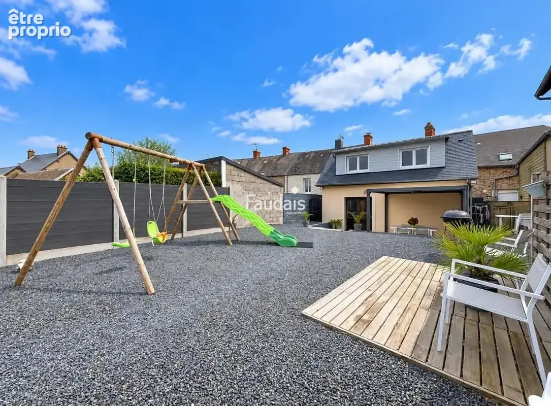 Maison 5 pièces 90 m² à vendre à Lessay (50430) - photo 1