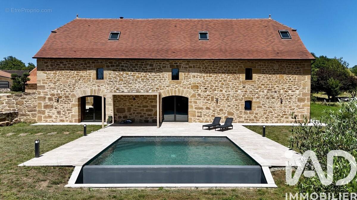 Photo 1 - Maison à LACAPELLE-MARIVAL