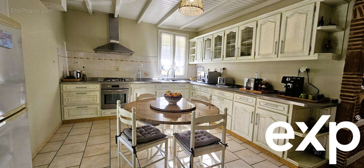 Maison à SAINT-LAURENT-DES-VIGNES