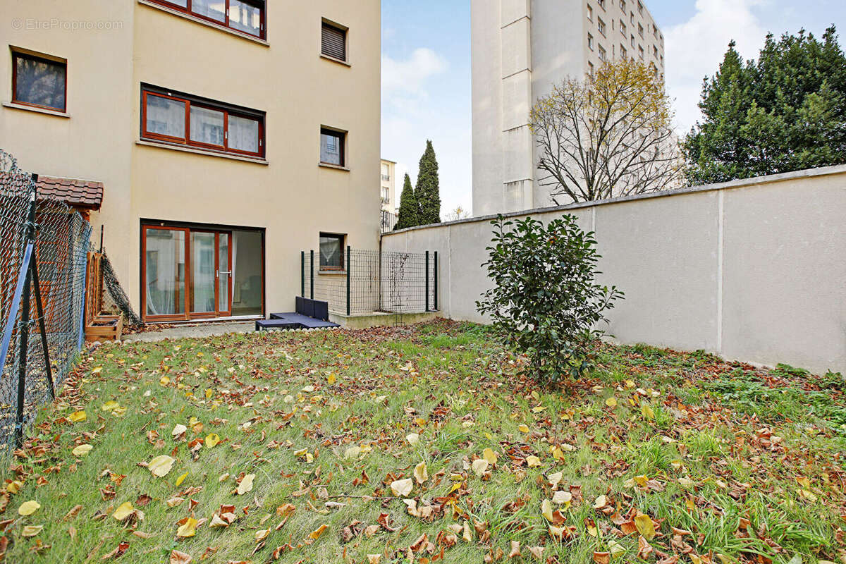 Vanves - plateau - duplex 2 pieces avec jardin - photo 2