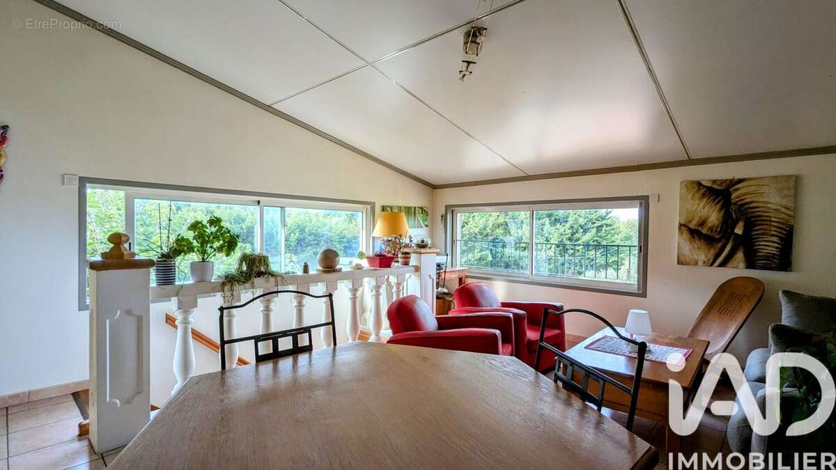 Photo 9 - Maison à LORIOL-DU-COMTAT