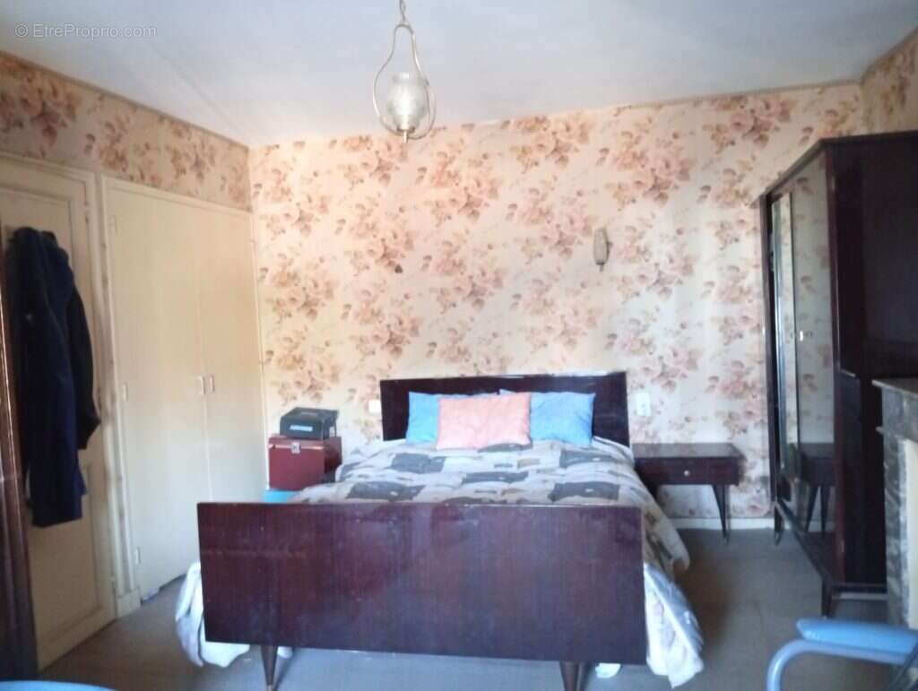 Maison à LABASTIDE-ROUAIROUX