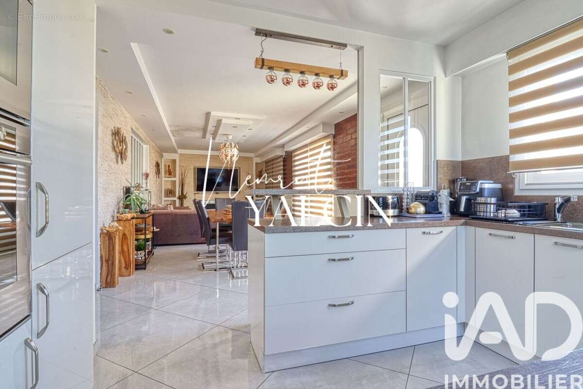 Photo 4 - Maison à ATTAINVILLE