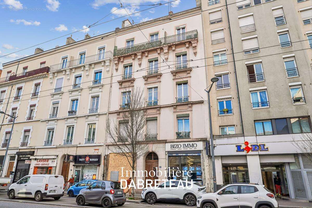 Appartement à LYON-3E