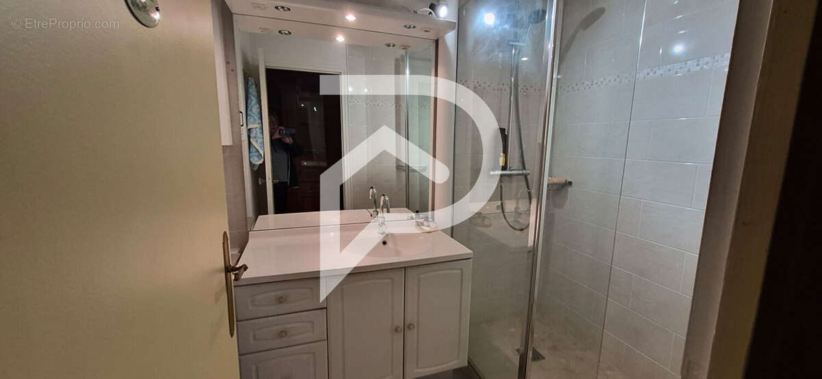 Appartement à COLOMBES