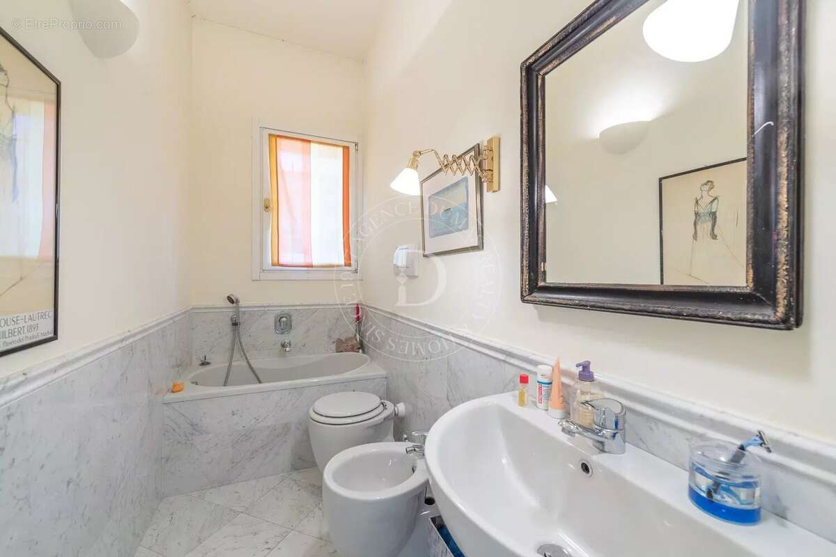 Appartement à SAINT-JEAN-CAP-FERRAT