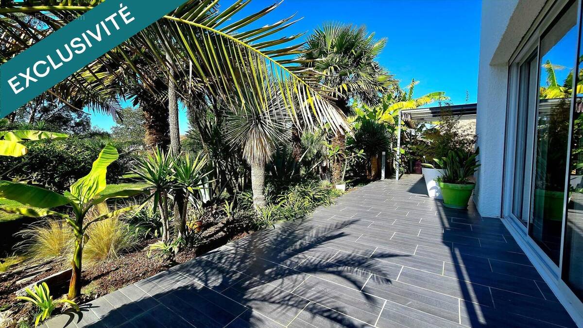 Photo 1 - Maison à NIEUL-LE-DOLENT