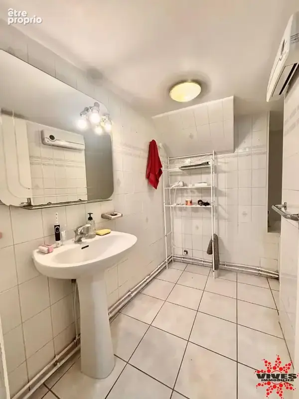 IMMEUBLE DE RAPPORT  127 m² habitable  Forte rentabilité à Servian - photo 9