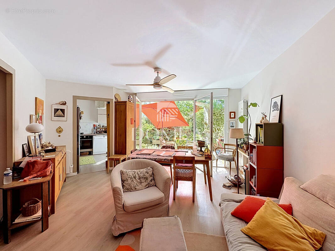 Appartement à JACOU