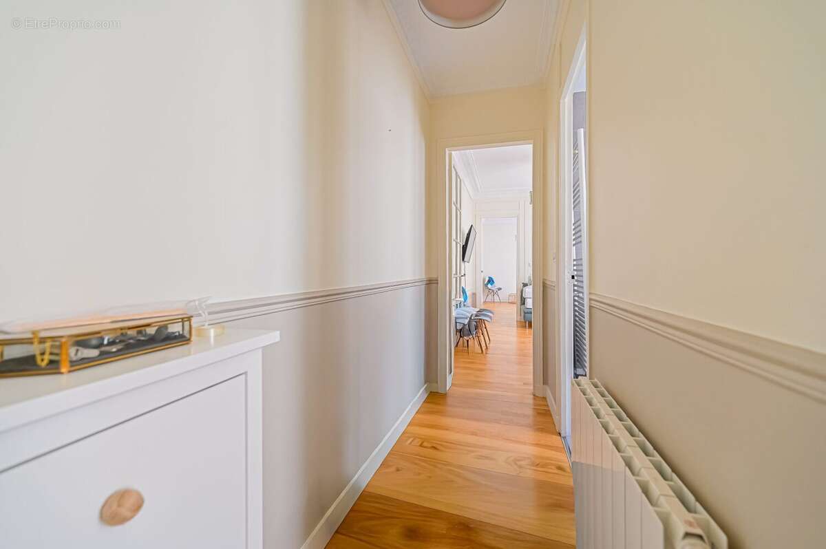 Appartement à PARIS-12E