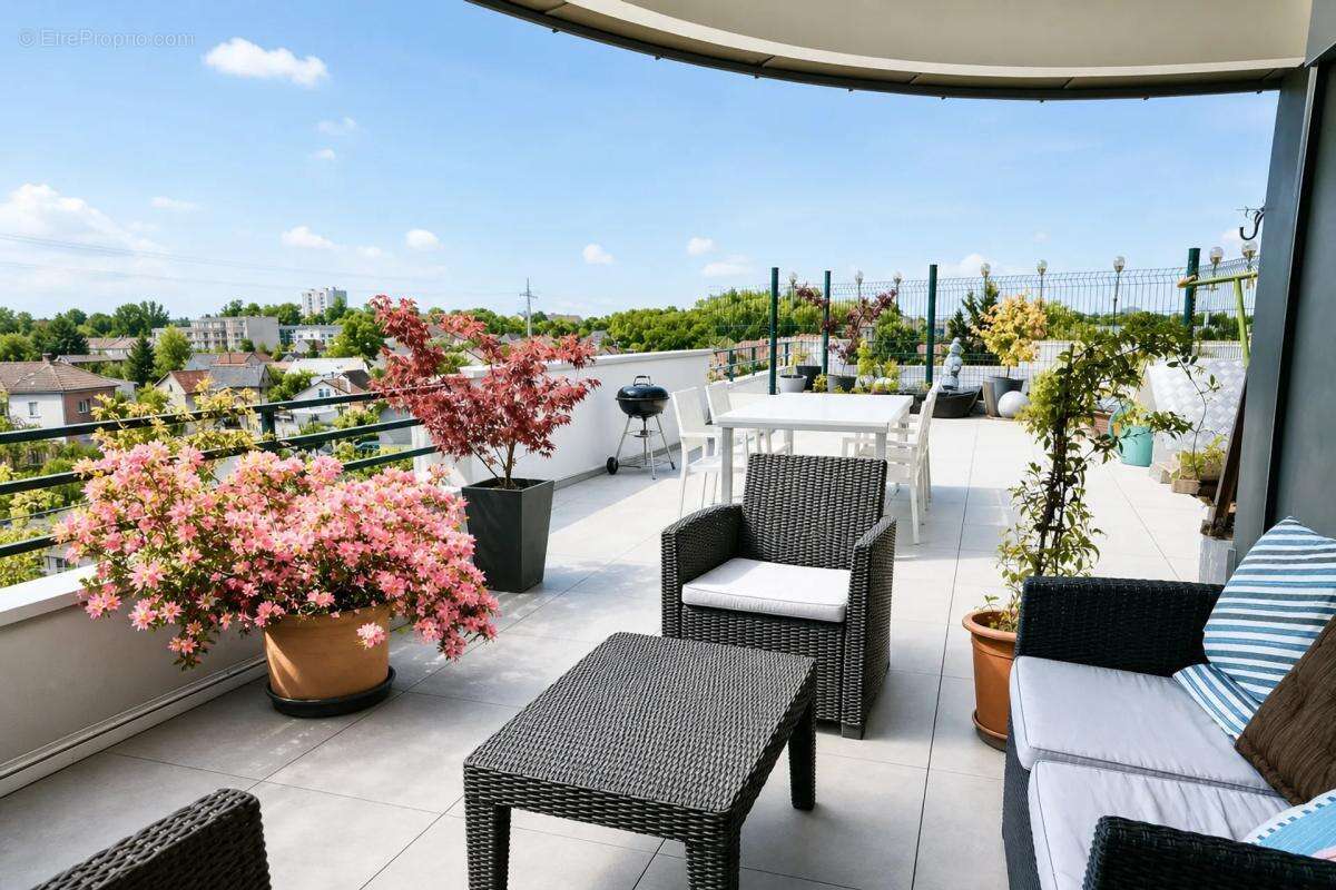 Appartement à LIMEIL-BREVANNES