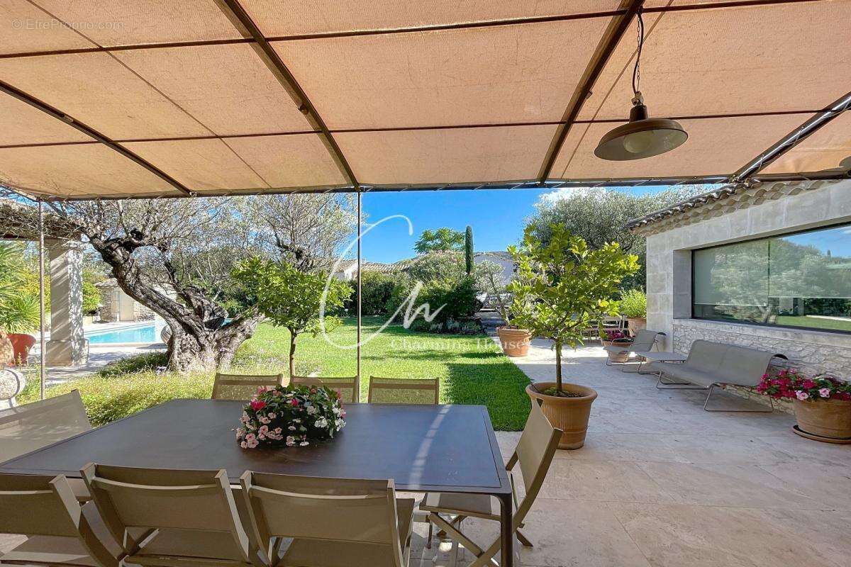 Maison à EYGALIERES