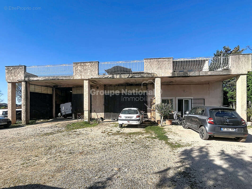 Maison à CHATEAUNEUF-DU-PAPE