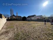 Terrain à ROISSY-EN-FRANCE