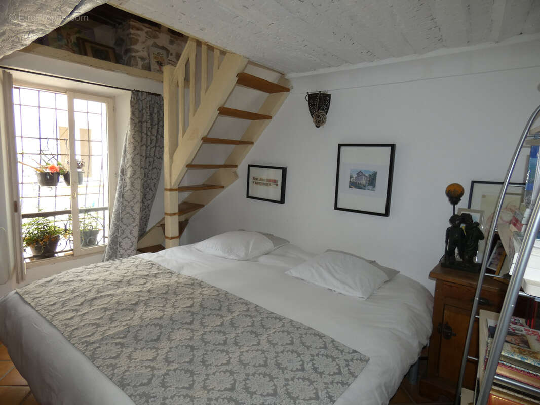 Maison à CONTES