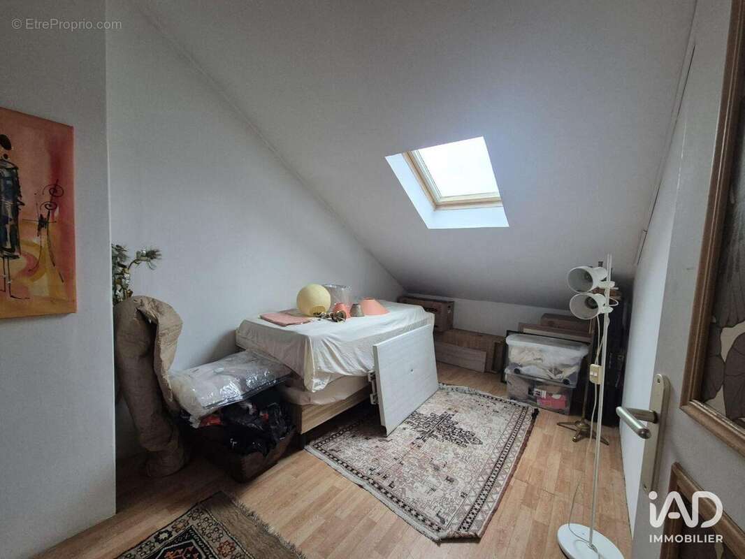 Photo 9 - Maison à SAINT-CYR-SUR-MORIN