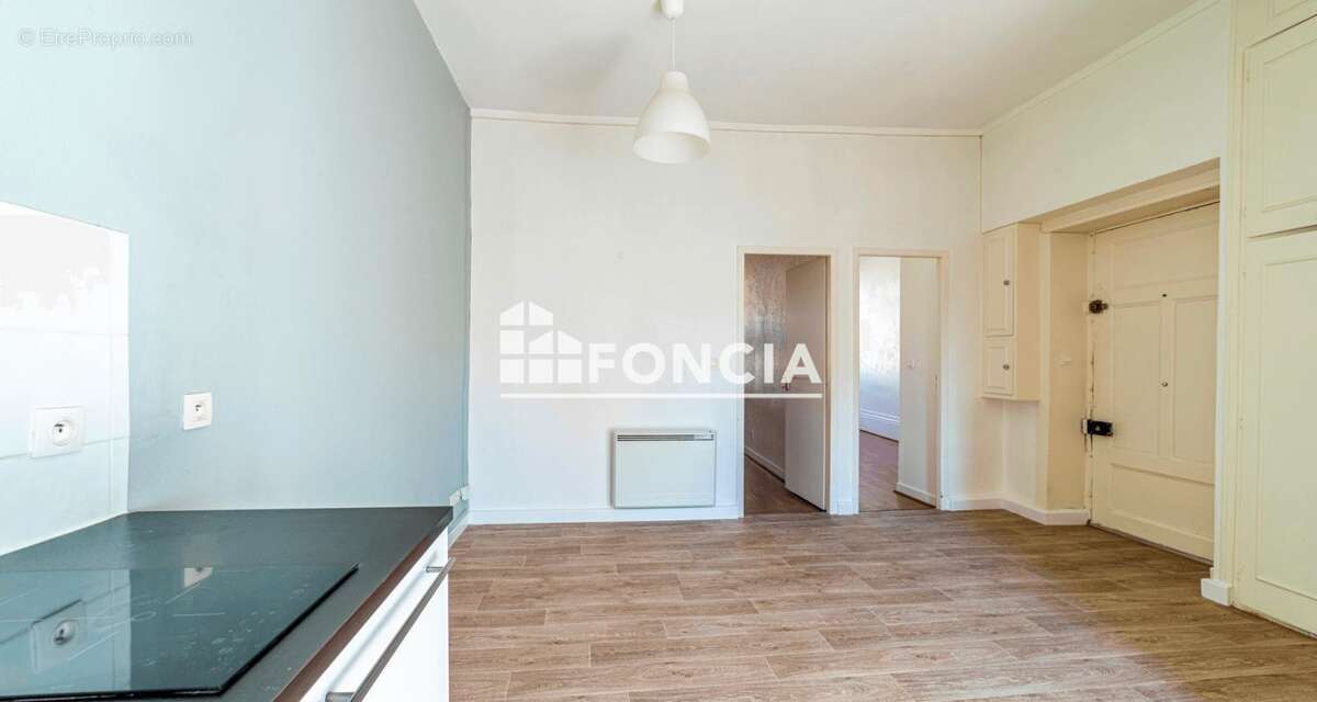 Appartement à LYON-8E