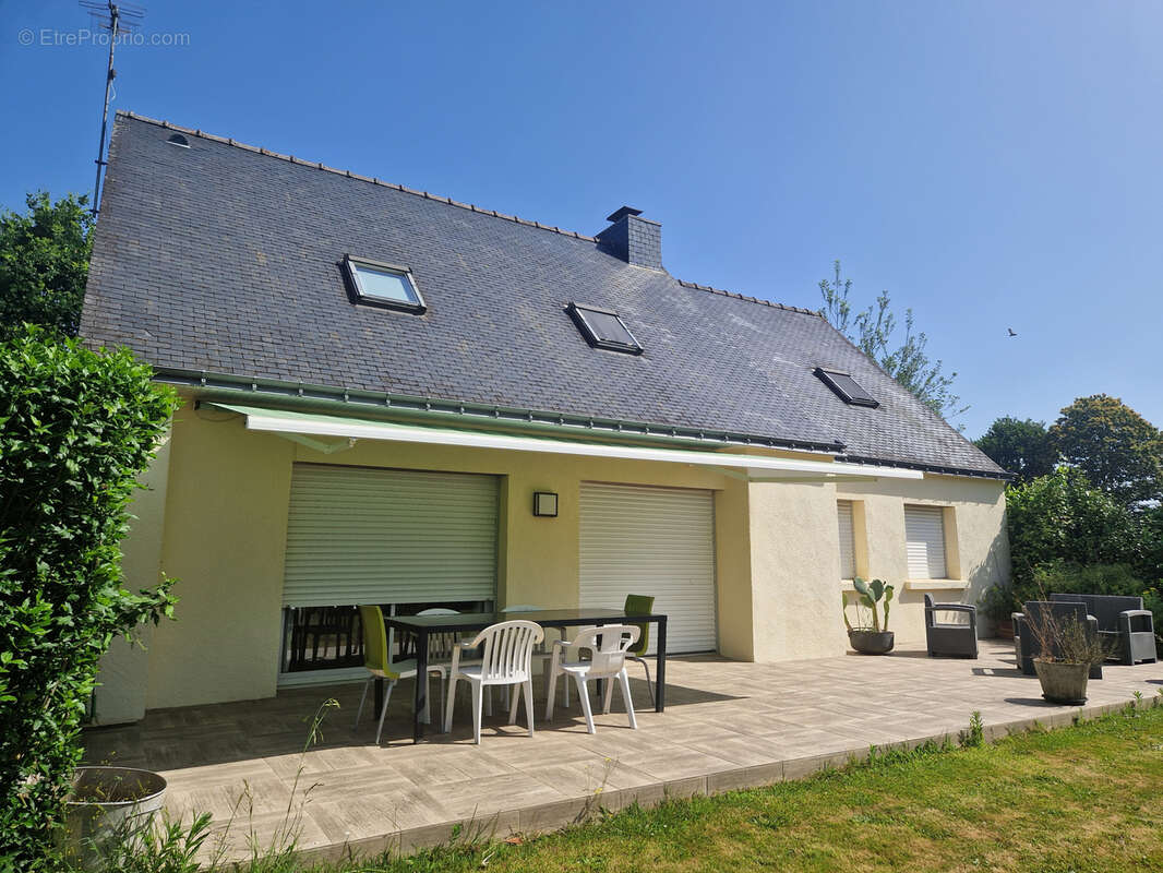 Photo Maison à Le Sourn au prix de 295 400€
