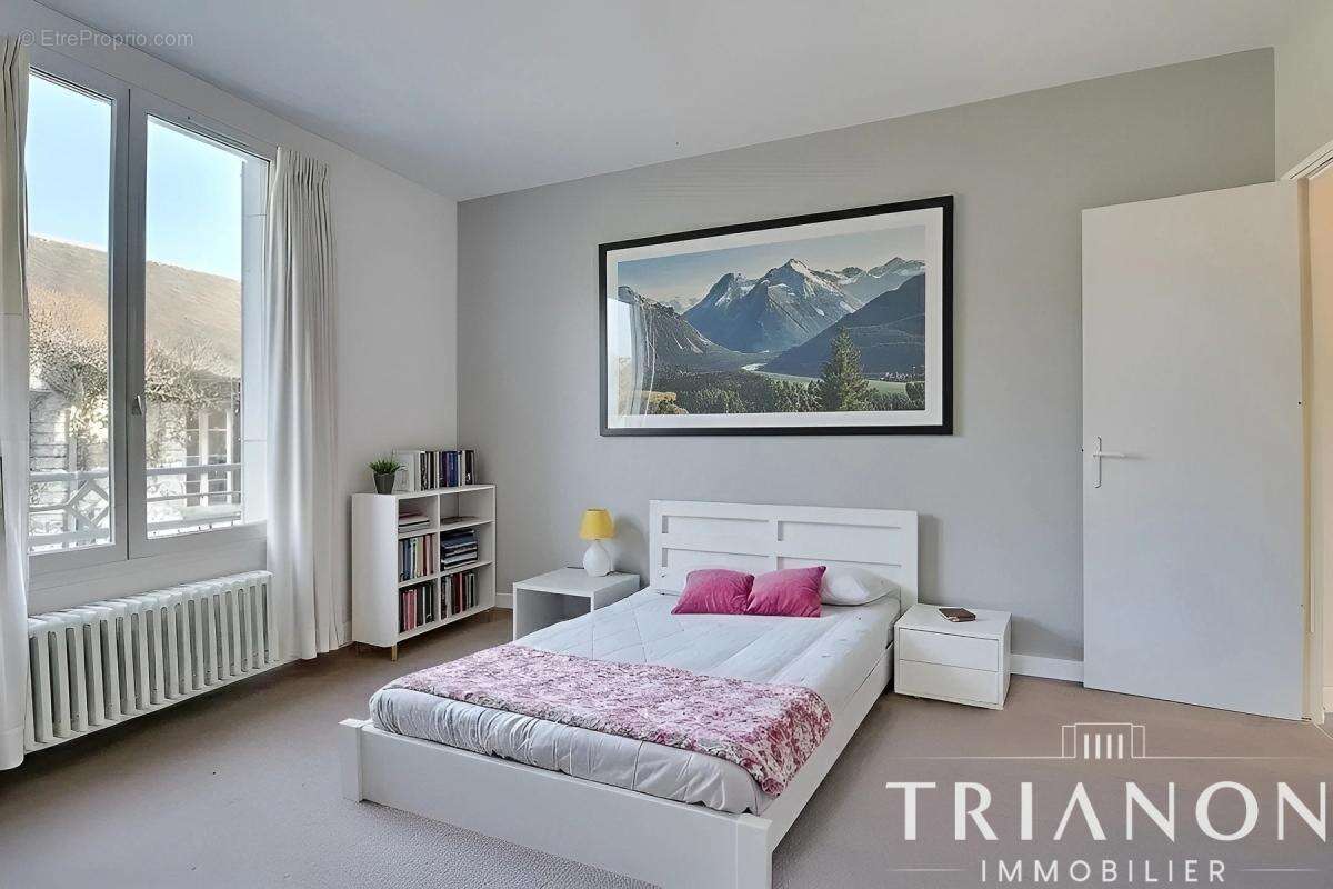 Appartement à L'ETANG-LA-VILLE