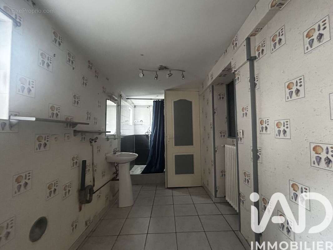 Photo 4 - Maison à MONTLUCON