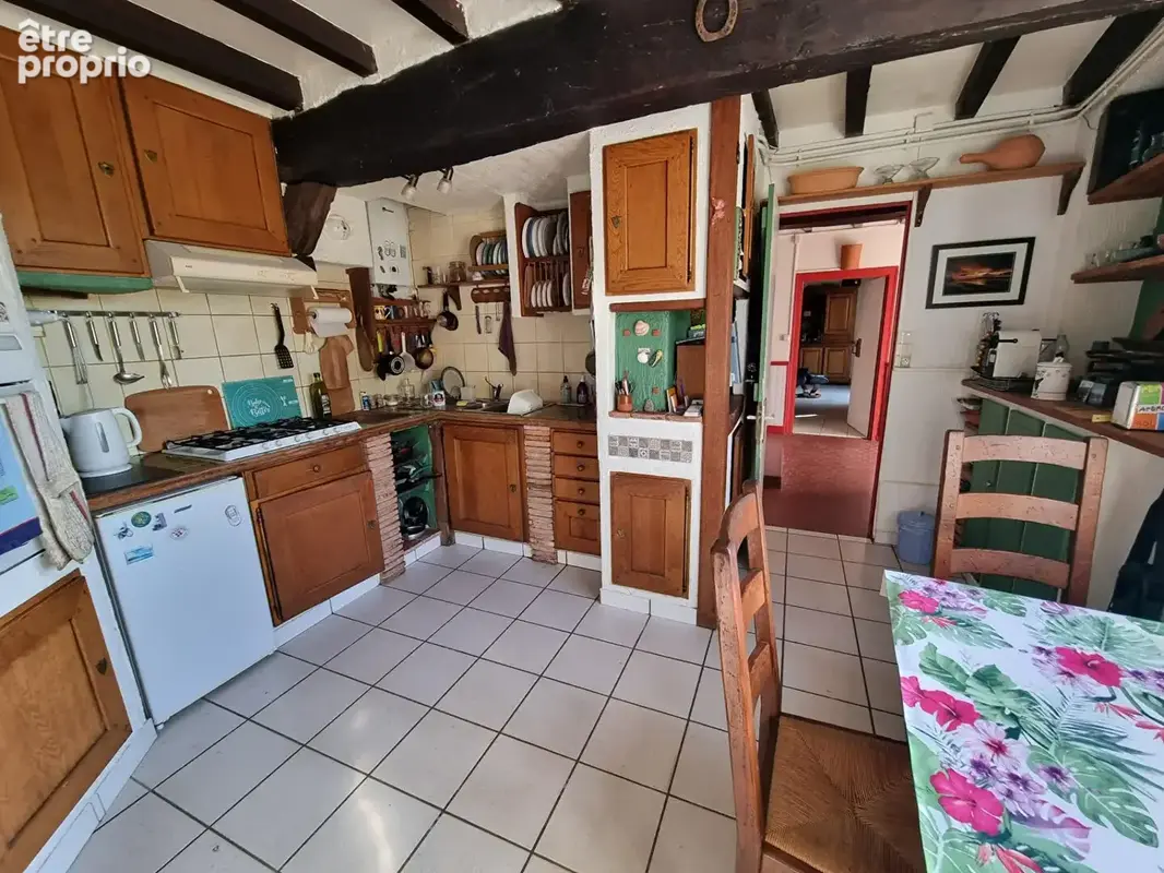 jolie maison de campagne avec piscine et terrain de 1960m² - photo 6