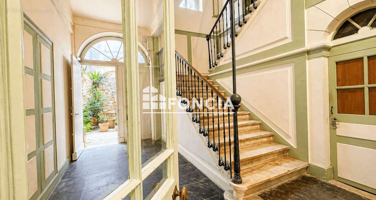 Appartement à NIMES