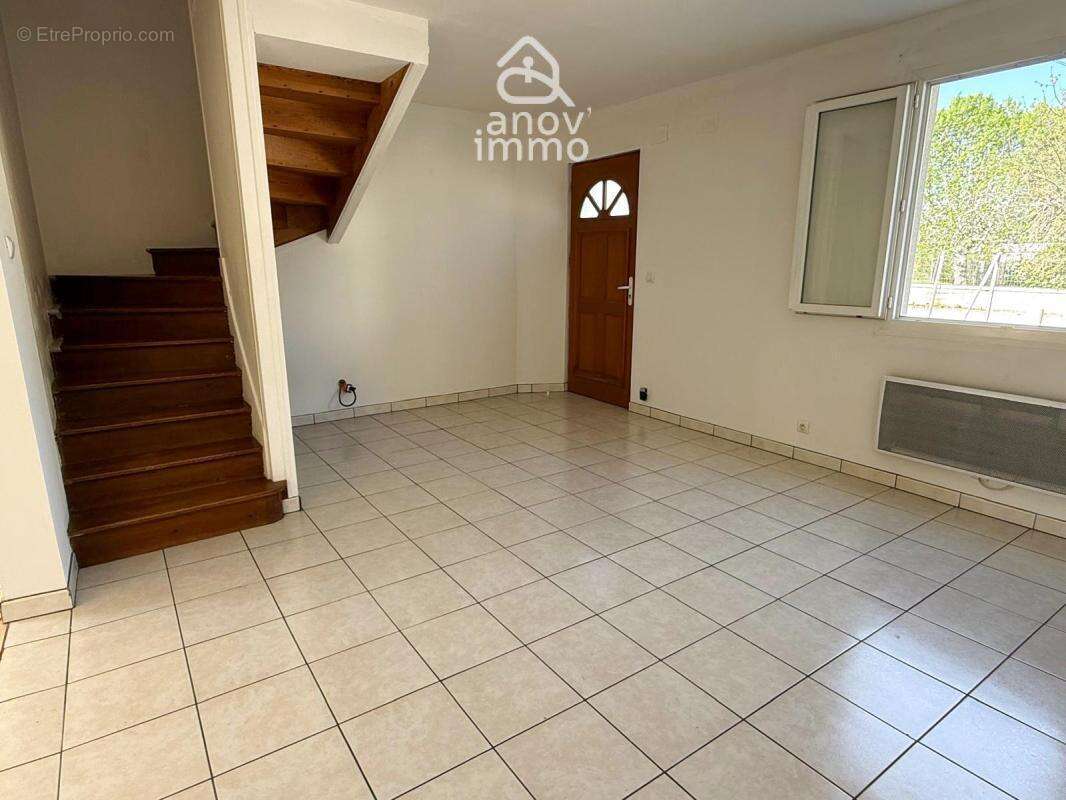 NOUVEAUTE : Maison 3 chambres de 81 m2 avec jardin   Environ - photo 6