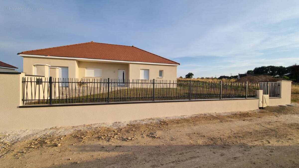 Maison à SAINT-REMY
