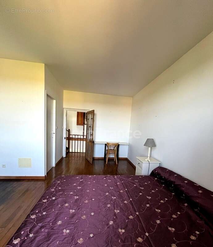 "Chat"-oyante maison d'hôtes, 10 pièces, 8 chambres, avec jardin clos, à quinze minutes de MARCIAC, MIRANDE ET VIC-FEZENSAC (32) - photo 18