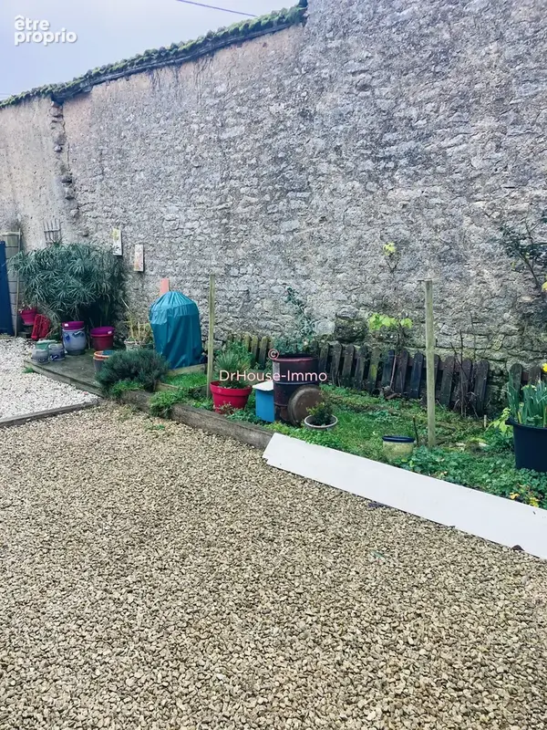 Maison 3 pièces 90 m² à vendre à Craon (86110) - photo 39