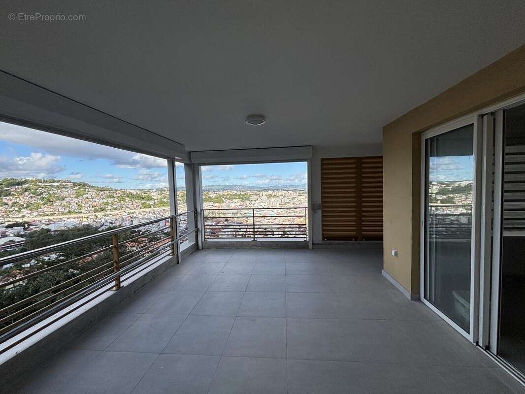 Appartement à FORT-DE-FRANCE