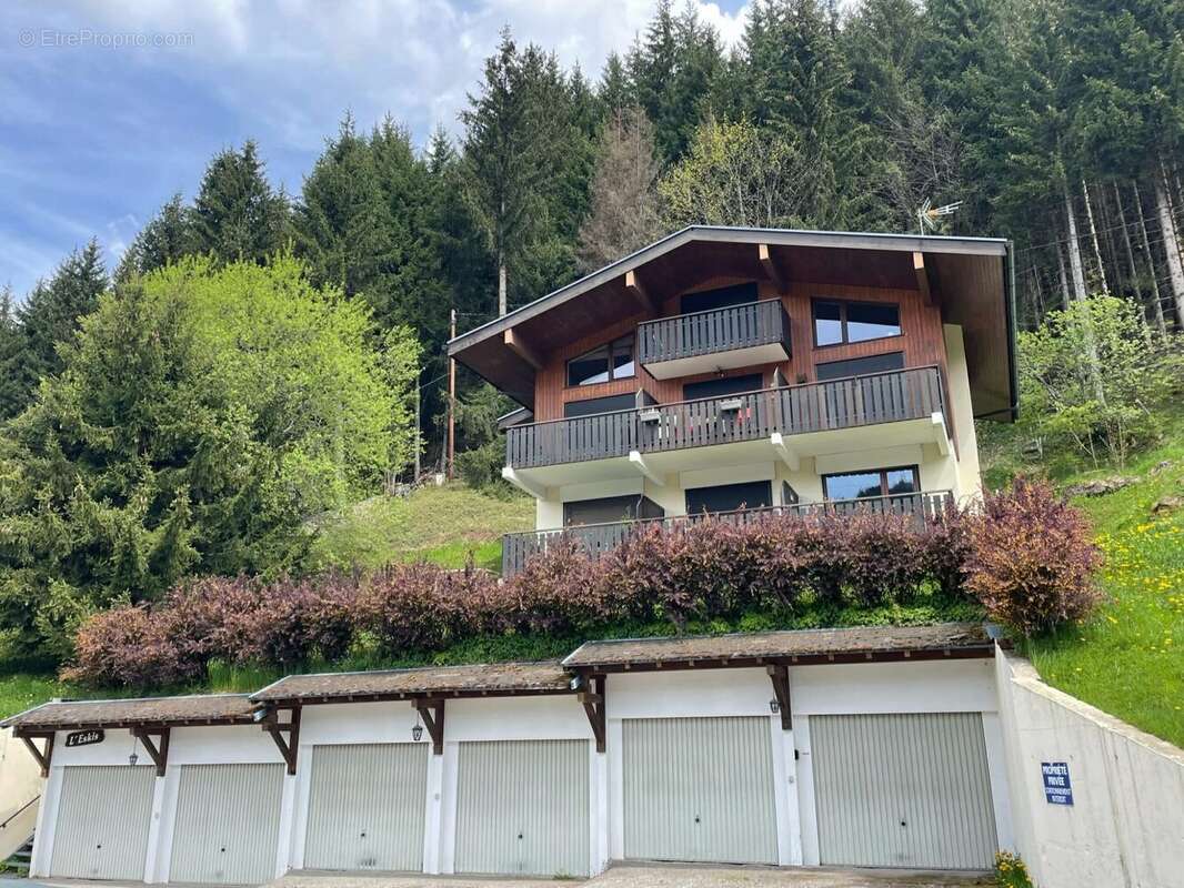 Appartement à LA CLUSAZ