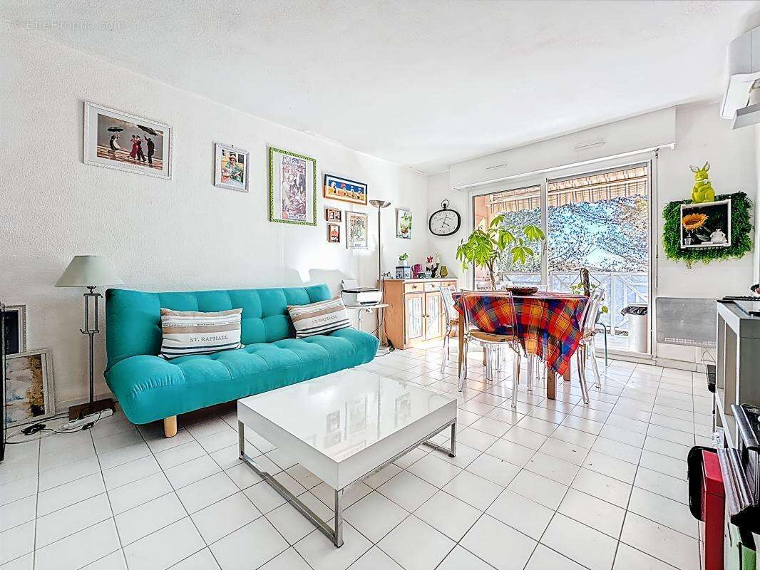Appartement à SAINT-RAPHAEL